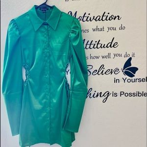 Super fashionable, satin green, size small HERS & MINE brand dress